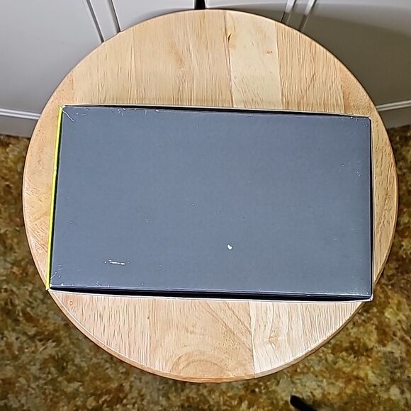 Kenneth Cole Reaction Clutch NWT Crocodile Style Brown Silvertone Hardware - Picture 12 of 12